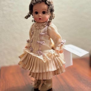24 Madame Alexander Collectors DOLL 8&quot; keepsake Silk Victorian Doll Brown Hair 28725 No Box