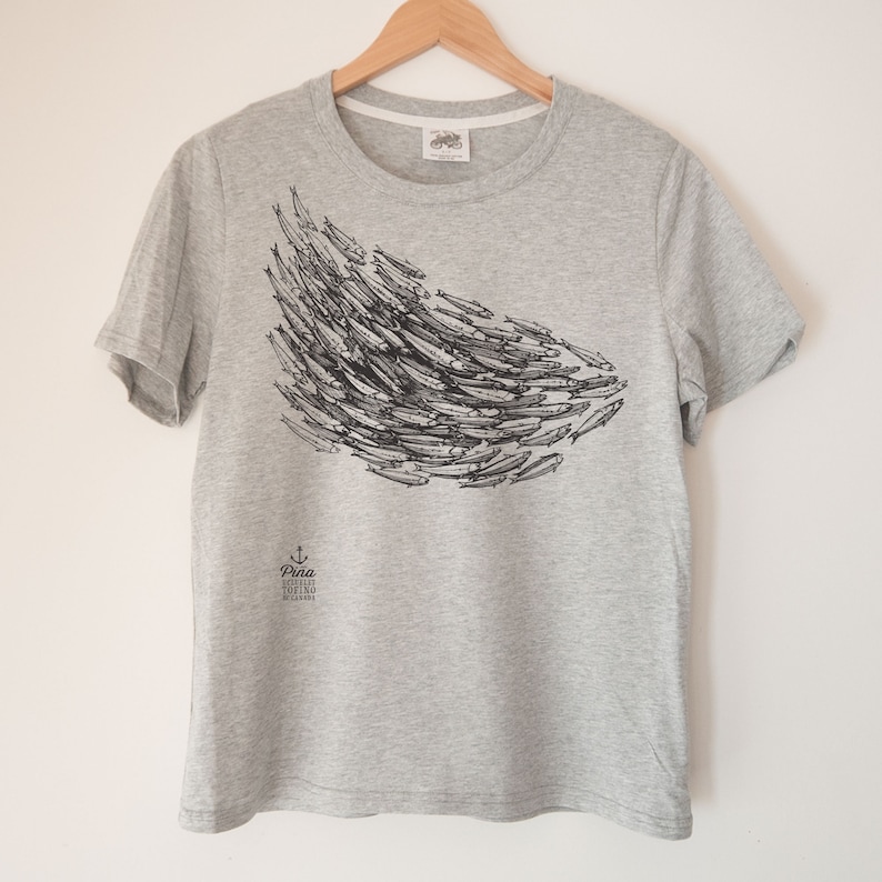 Fish School Printed Crewneck Ladies Boxy T Shirt 100% Organic Cotton Top Made in BC image 3