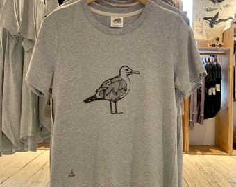 Seagull illustration on t shirt | Crewneck boxy silhouette tee | 100% organic cotton top | Bird lover shirt | Birder tee | Made in BC