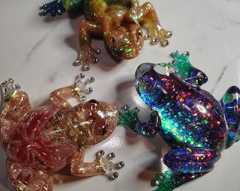 Handcrafted Resin Frogs