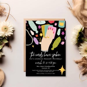Las cartas han hablado / Invitación para fiesta de cumpleaños con cartas místicas del tarot, invitación para lectura de la palma de la mano, plantilla personalizable de Canva