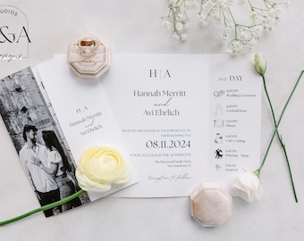 Mall för gatefold-bröllopsinbjudningar: Modern utskrivbar med QR-kod (Canva-mall)