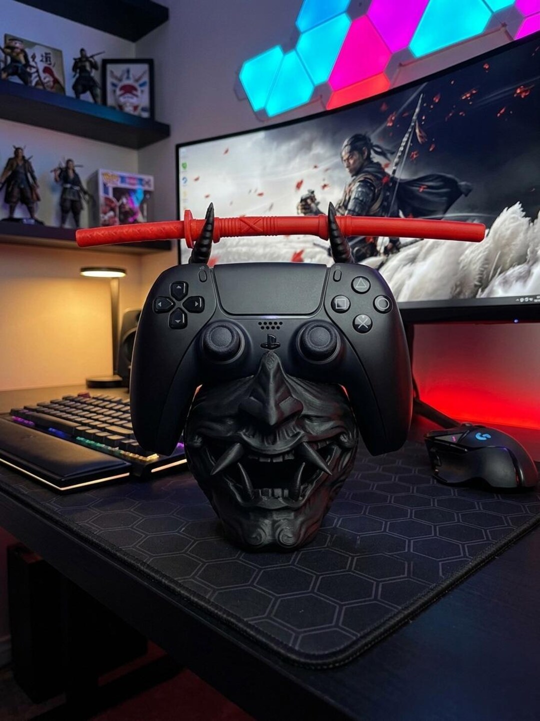 Oni Mask Controller Stand – Japanese Demon Gaming Holder for PS4 / PS5 ...