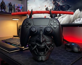 Oni Mask Controller Stand – Japanese Demon Gaming Holder for PS4 / PS5 Controller 3D Printed Desk Decor