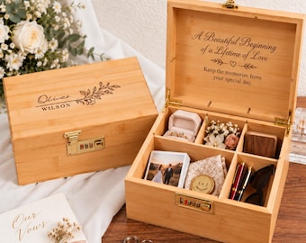 Personalized Wedding Keepsake Box, Wedding Memory Box with Lock, Engraved Bamboo Box, Anniversary Gift, Bridal Shower Gift, Gift for Couple