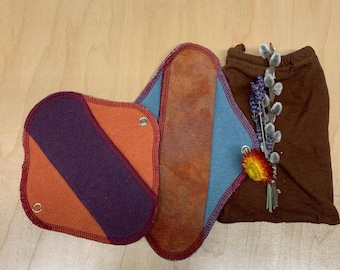 Hemp Organic Cotton Reusable Menstrual Pads with Travel Bag