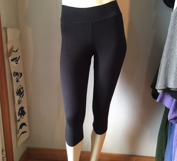 Women's Capri Leggings/ Stretchy Hemp and Organic Cotton -  Canada