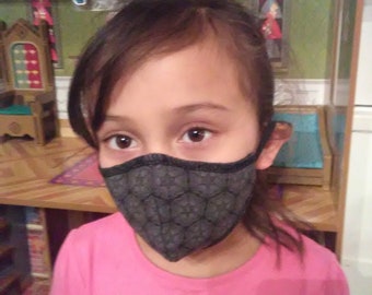 Children’s Natural Fiber Face Mask Ages 2-4/Dust Mask/Washable and Reusable/Stretchy Hemp and Organic Cotton