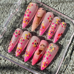 Nicki Minaj Tropical Pink Glitter Ombre Handmade Press On Nails with Hibiscus Flowers • SIZE MEDIUM • Summer Nails • Pink Nails