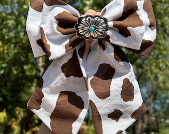 Brown Cow Print Hair Bow w/pin, Vaquero Style, Cowgirl Style, Barrette Hair Clip, Hair Accessories, Hair Bow for Women, Hair Bow for girls.