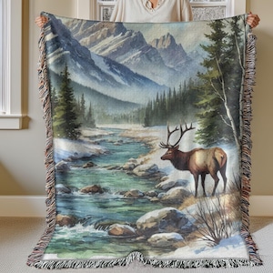 Rocky Mountains Nature-Inspired Woven Blanket - Colorado Elk Decor, Outdoor Picnics, Cabin Getaways, Gifts for Nature Lovers, Rustic Living