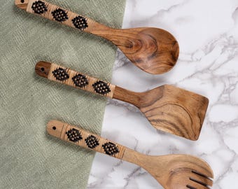 Handcrafted Acacia Wood Utensil Set – Bamboo Handles, Boho Kitchen Tools