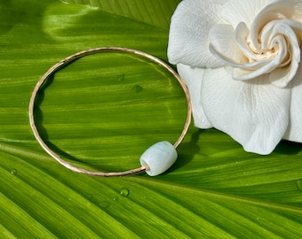 Jade Barrel Bead Bangle Bracelet (Light Green)