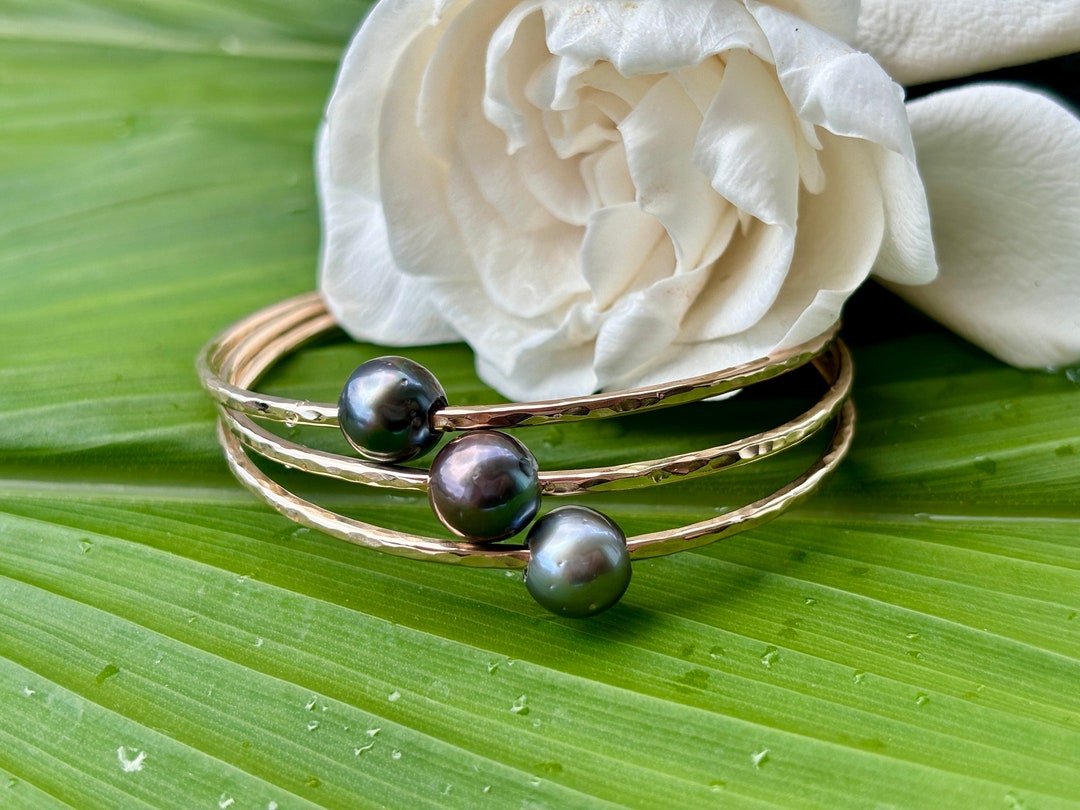 Tahitian Pearl and Diamond Bangle