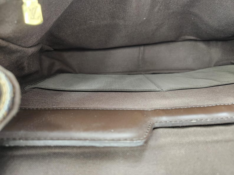 Bolso Louis Vuitton D.Ebene GM Spencer imagen 9