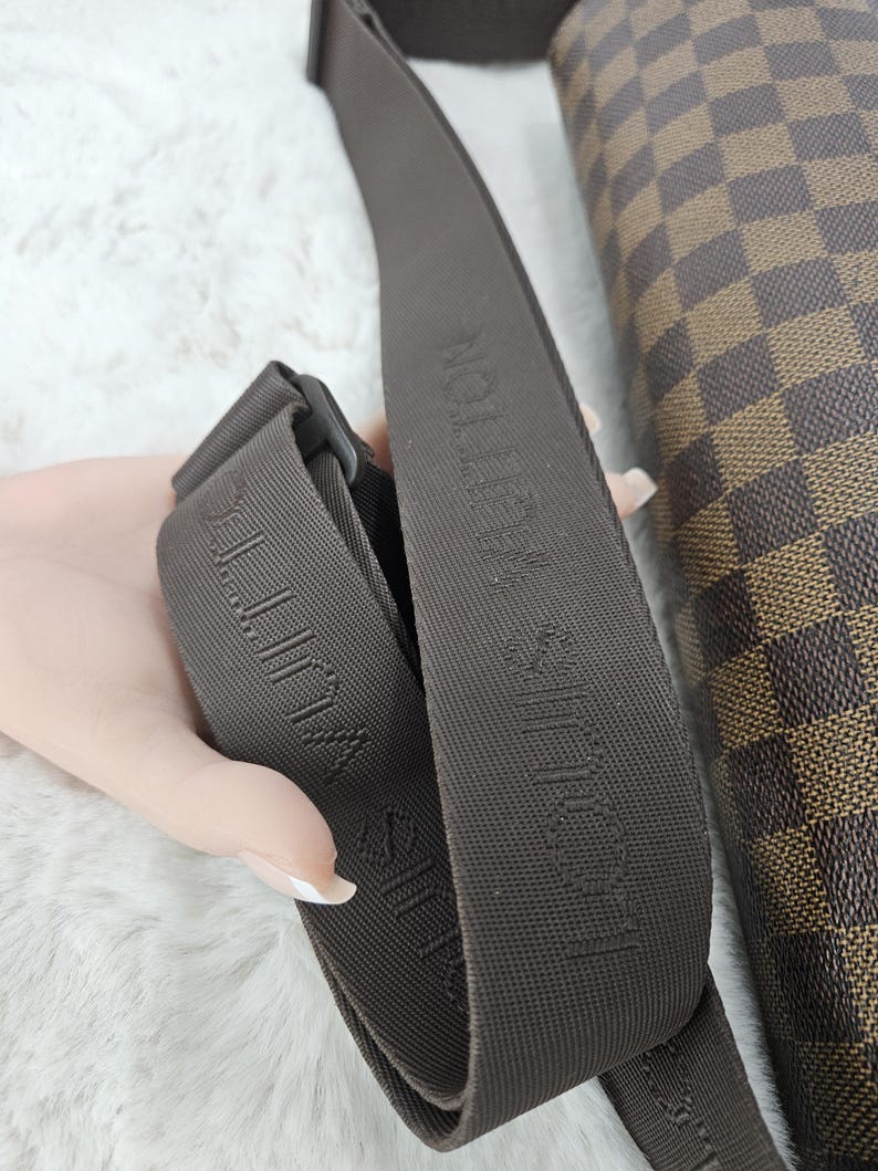Bolso Louis Vuitton D.Ebene GM Spencer imagen 5