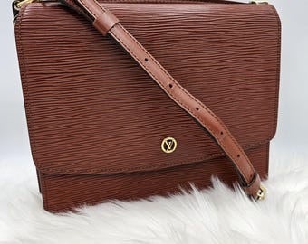 Louis Vuitton Bolso de hombro Epi Grenelle de 2 vías