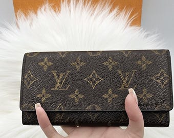 Portfel Louis Vuitton z monogramem na czek/kartonik