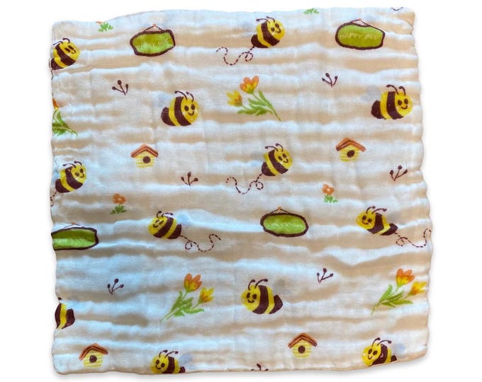 4 pack Wash/Burp Cloths in Bee Pattern, 10 x 10