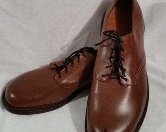 NOS, deadstock mens size 7 oxford shoes