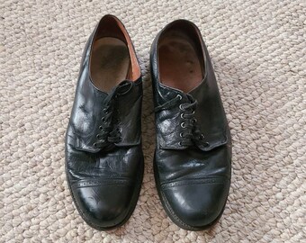 7 1/2 shoes, mens oxfords, black shoes, tie shoes, vintage, 30s 40s, leather, leather soles, swing dance