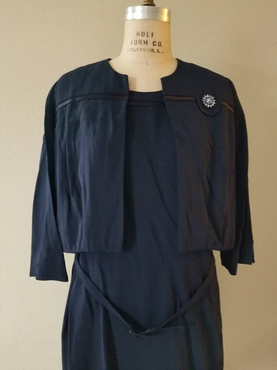 XL 60s suit, dress and jacket, navy, 48x40x48