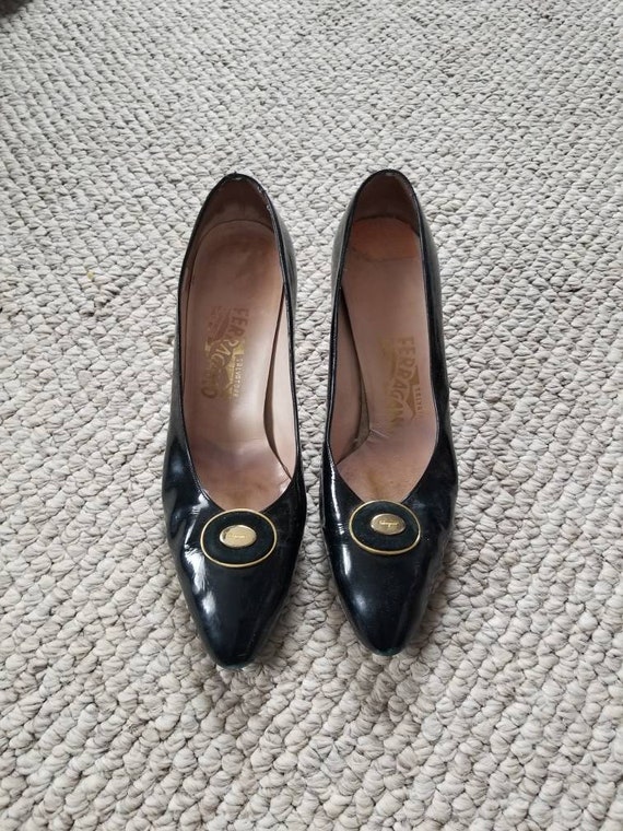 ferragamo black heels