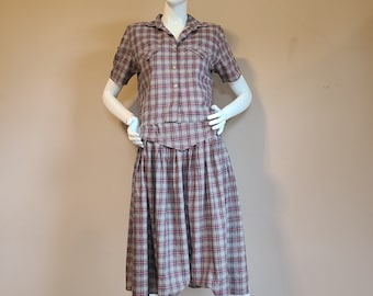 Late 70s 2 piece dress, khaki plaid two piece, top and skirt, size medium,  cotton  Lalique