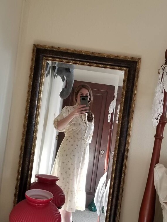 Sweetest boho 70s dress, 7, polyester, beige flor… - image 2