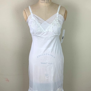 Vintage Full Slip White Nylon 34