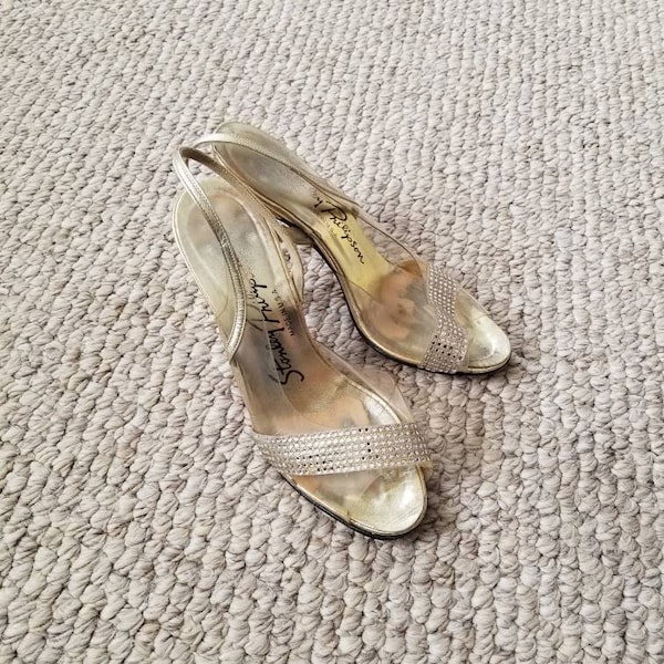 60s High heel sandals, clear gold and rhinestones, vintage heels, slingback sandals, leather bottom dancing heels, 6B, size 6