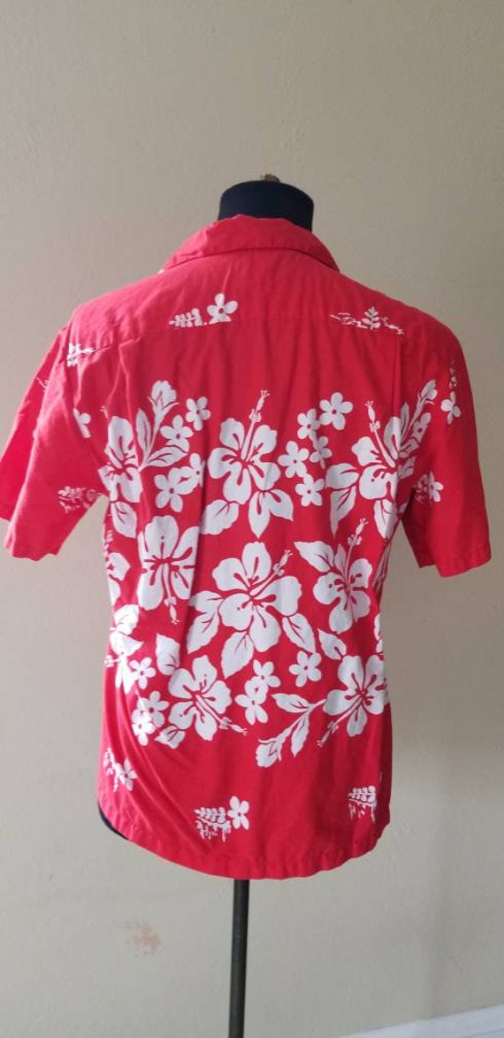 Vintage mens red Hawaiian shirt - image 4