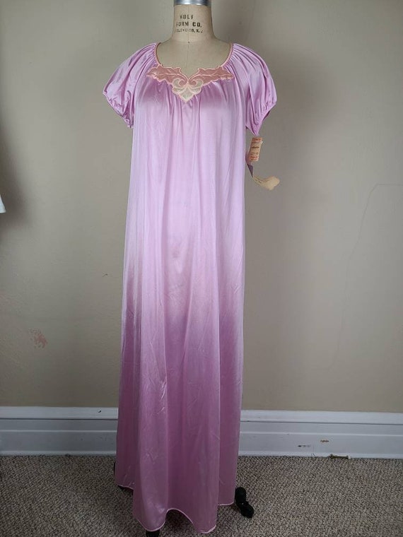 NEW Vanity Fair nightgown   vintage 80s, new with… - image 2