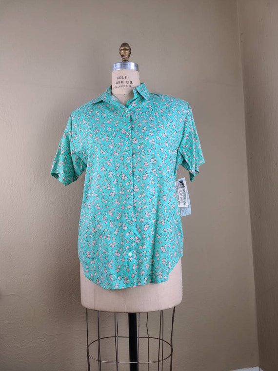 New 80s blouse, button up, medium floral