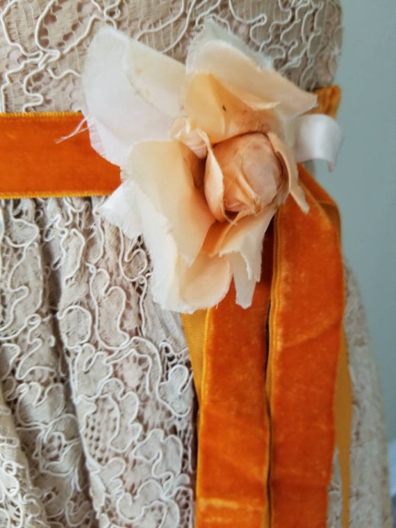 40s-50s dress,  peach, beige, tan lace, orange ve… - image 3