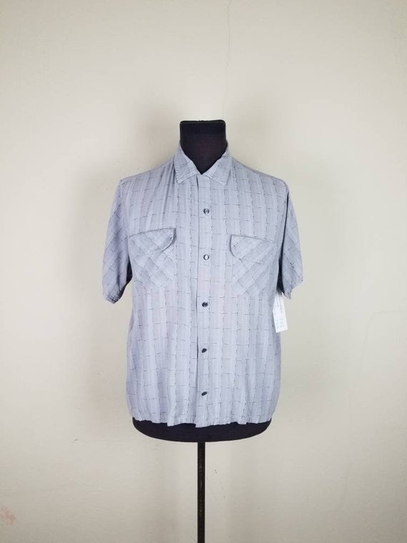 40s-50s mens shirt, short sleeved, light grey wove