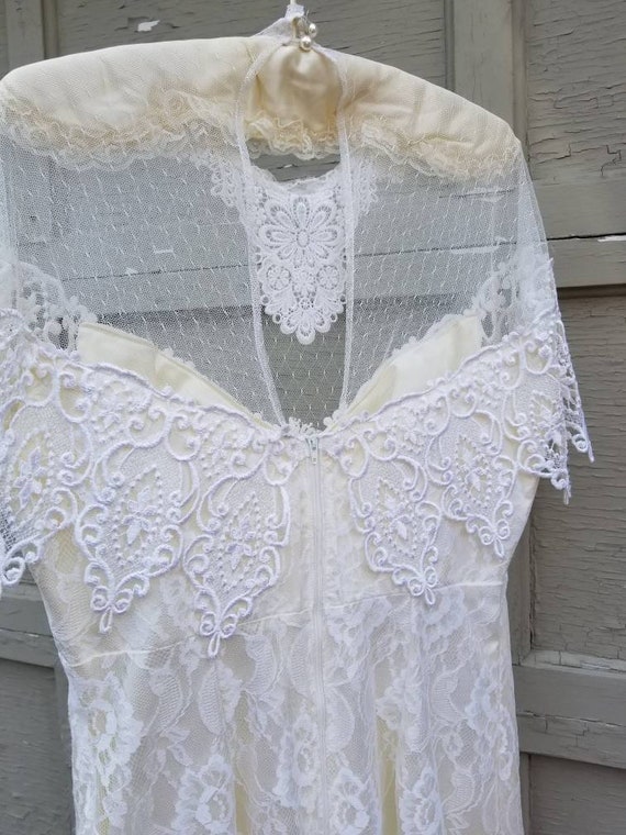 80s lace wedding gown, vintage, 40 bust, ivory, s… - image 5