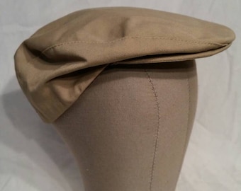 Mens cotton tan vintage flat cap, newsboy, 7 1/4, 22 1/2, plaid lining, back buckle