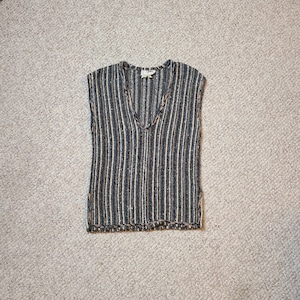 Cute 70s vest, 30, wool,made in England, grey brown