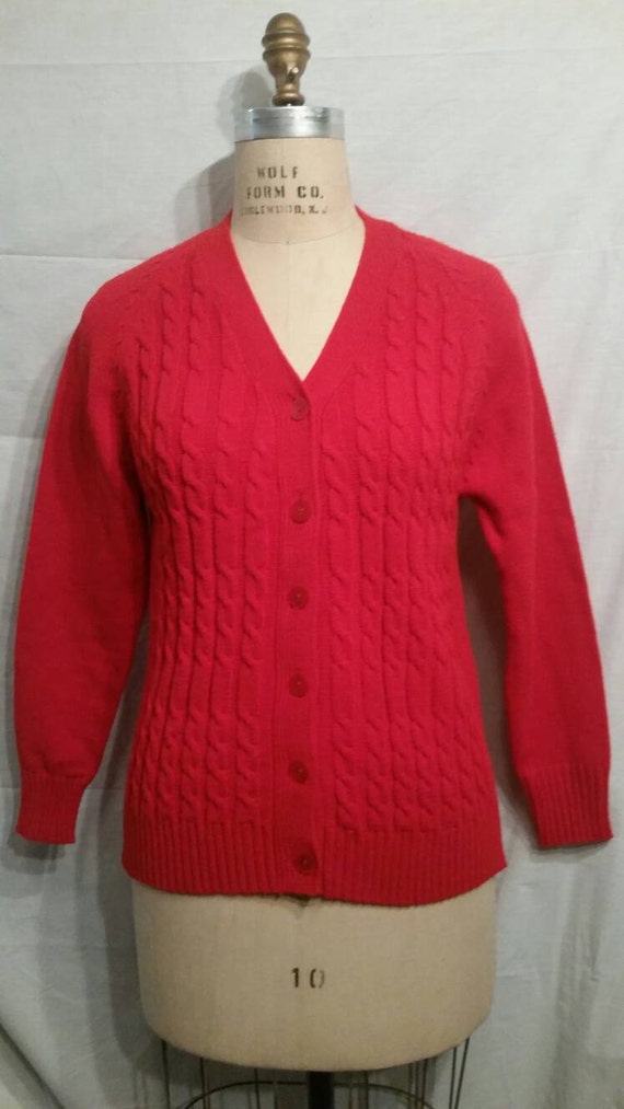 Vintage red cable knit front cardigan, acrylic, 38