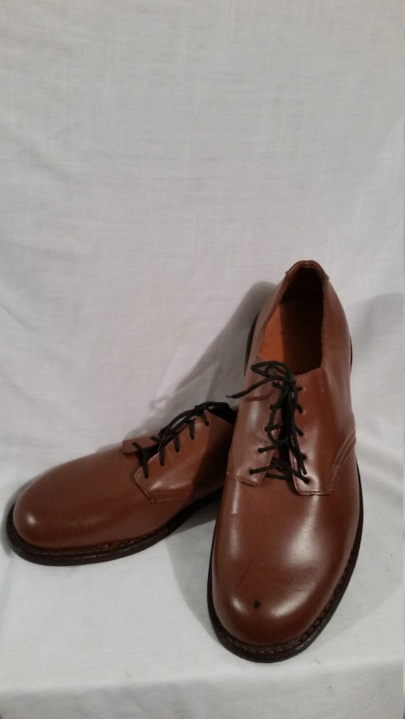 NOS, deadstock mens size 7 oxford shoes - image 1