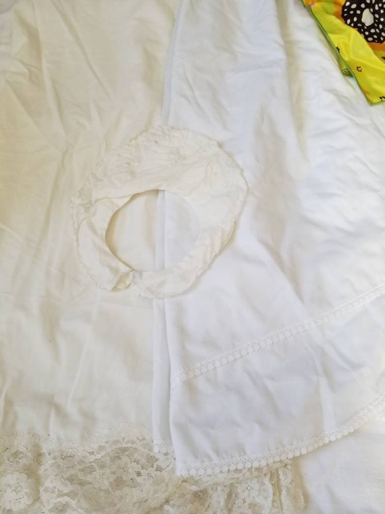 tablecloths doilies Huge lot of vintage linens scarves and more 35+ pieces handkerchiefs clothing