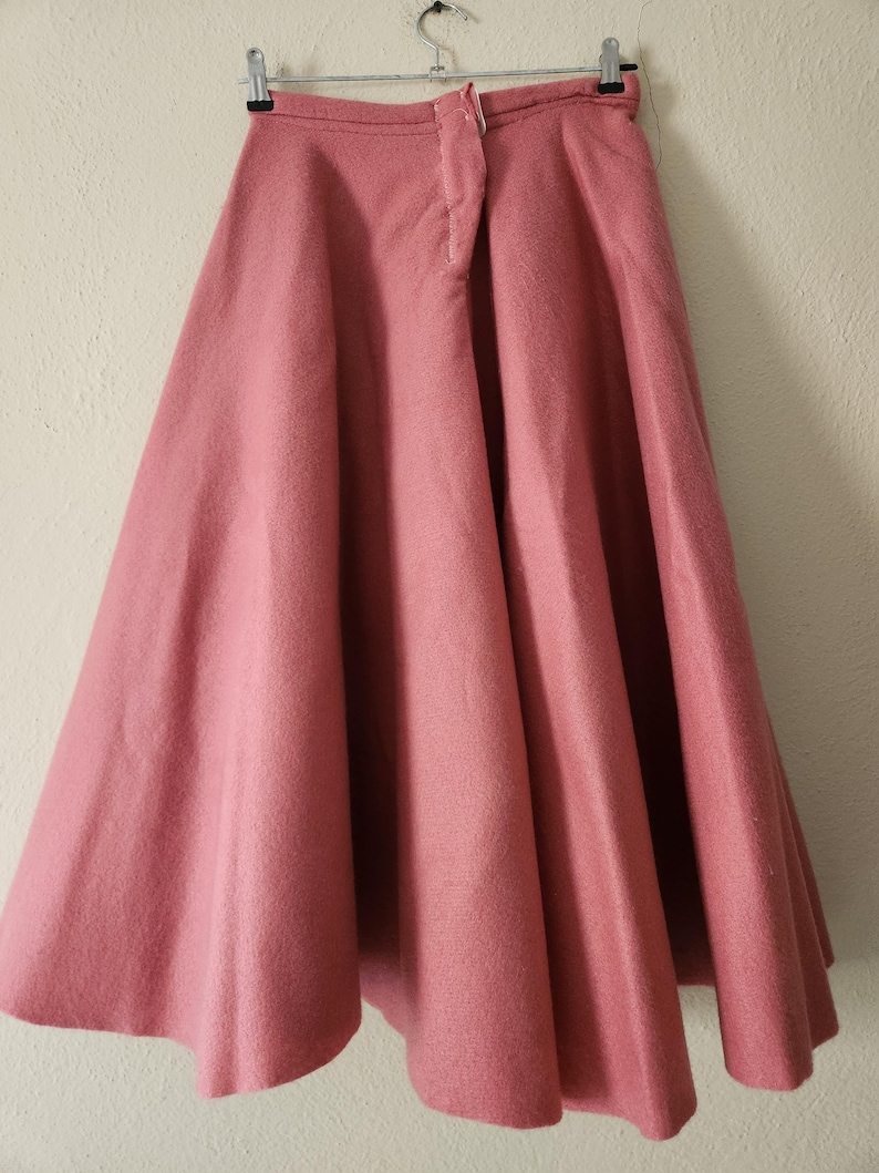 Rose Reproduction Process 50s Reproduction Poodle Skirt, Handmade, Full Circle Skirt, Waist 28 ...
