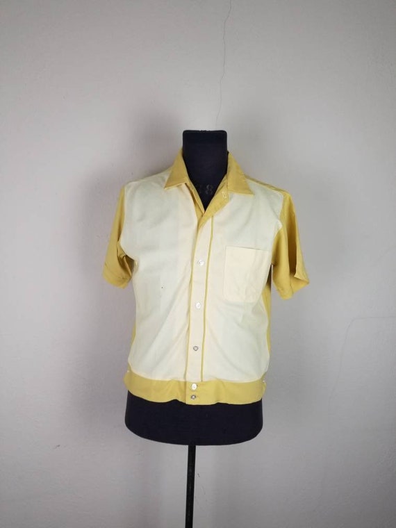 40s 50s mens shirt, yellow striped, casual style,