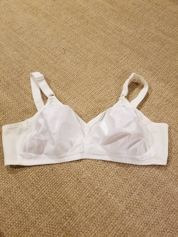 Vintage Playtex bra white 40C | Etsy