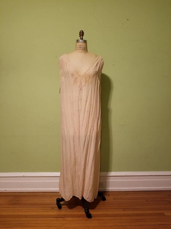 20s silk XXL slip, peachy pink color, size 50