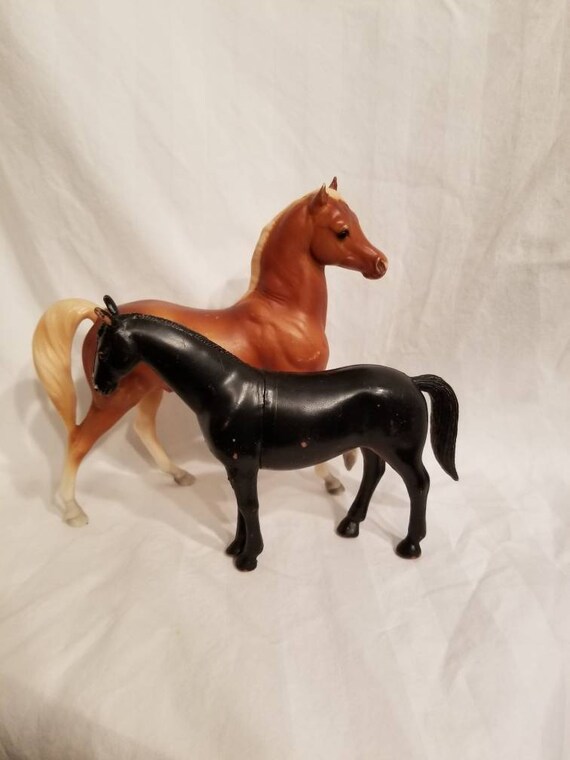 antique toy horses