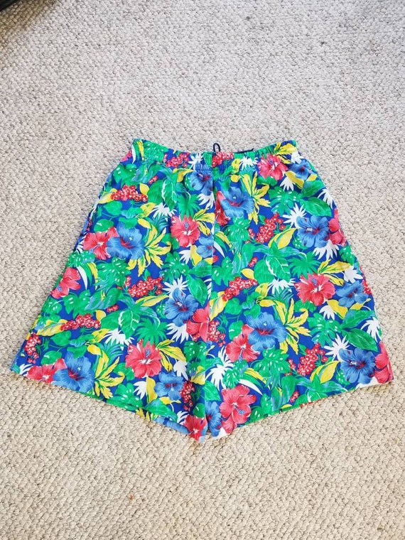 80s shorts, ladies 16, floral - image 3