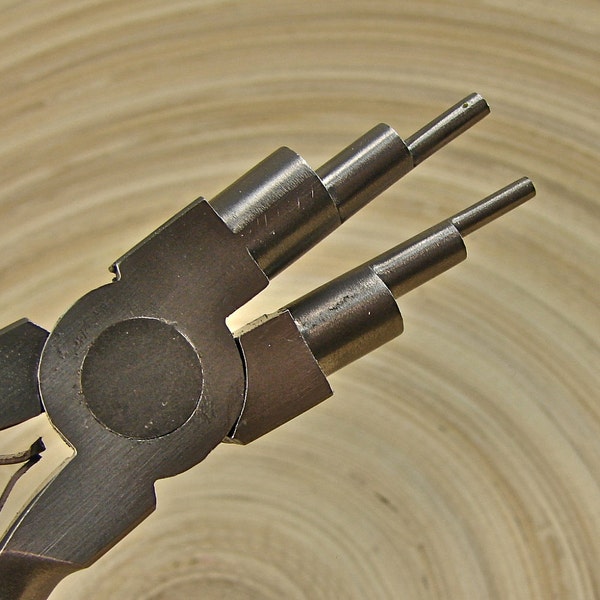 Amazingly Versatile 6 in 1 Looping Pliers - Wire Wrapping - Bail Making - Wire Forming