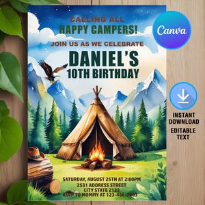 Puede incluir: Una invitación de cumpleaños con temática de campamento con una ilustración de acuarela de una tienda de campaña, montañas y árboles. El texto dice "Calling all Happy Campers! Join us as we celebrate Daniel's 10th Birthday. Sábado, 25 de agosto a las 2:00 PM, 2531 Address Street, City State 2133. RSVP a Mommy al 123-456-7983."